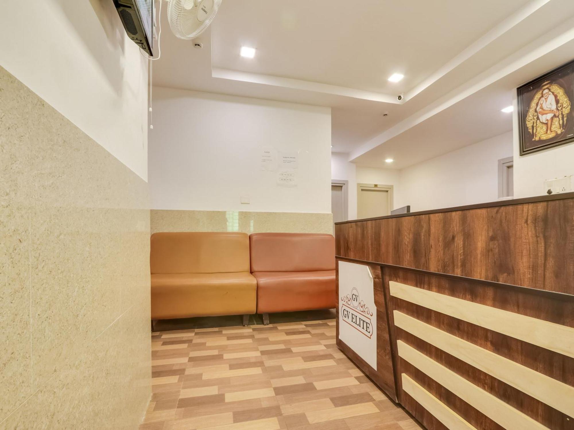 Super Townhouse Qualia Prime Hotel Near Nexus Mall ハイデラバード エクステリア 写真